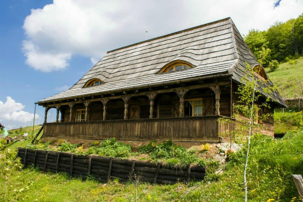 فندق Sălciua de Josفي  Raven'S Nest المظهر الخارجي الصورة